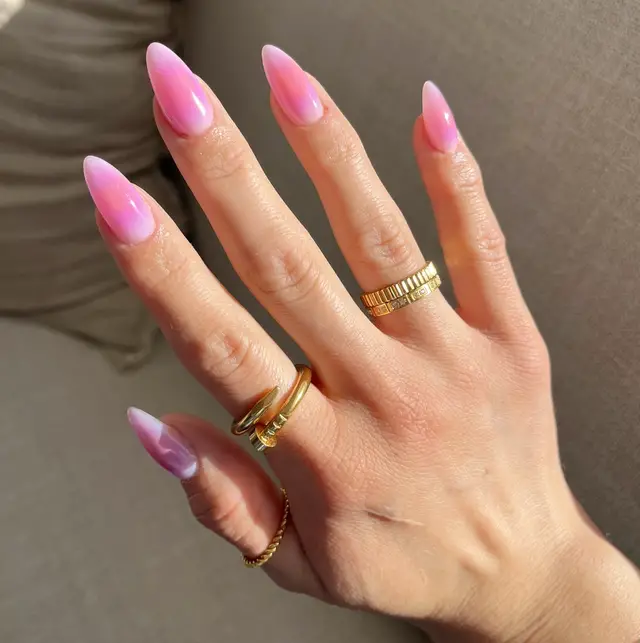 Almond Nails: Your Ultimate Guide to Achieving the Perfect Look - 9