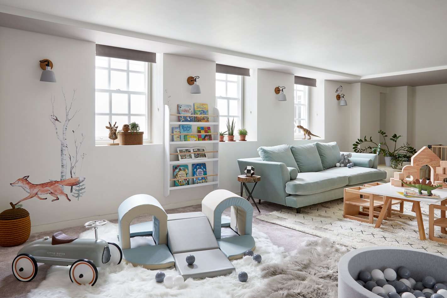 Playroom Ideas for Kids' Creativity and Fun - 10