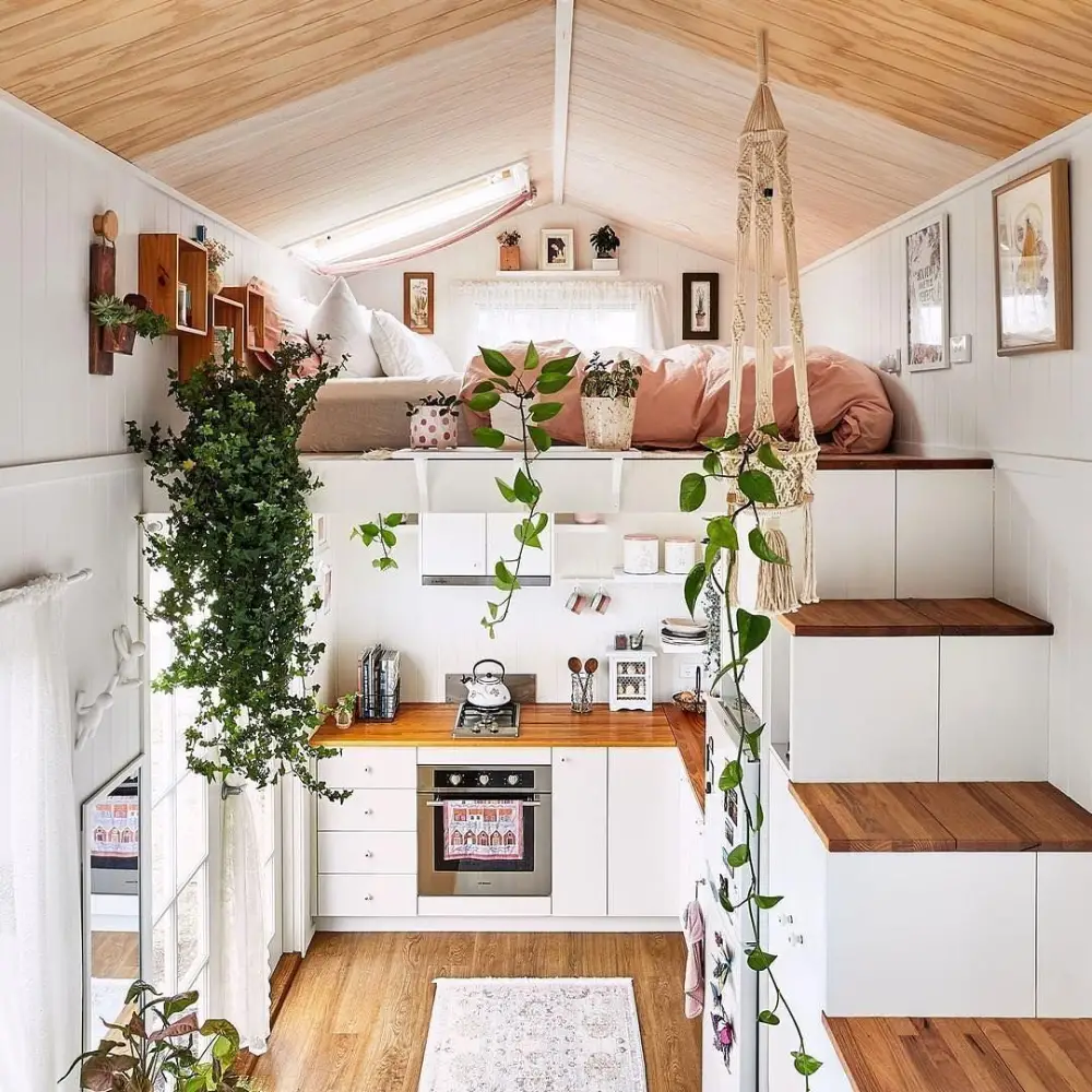 Tiny House Living: A Complete Guide to Downsizing and Simplifying Life - 5