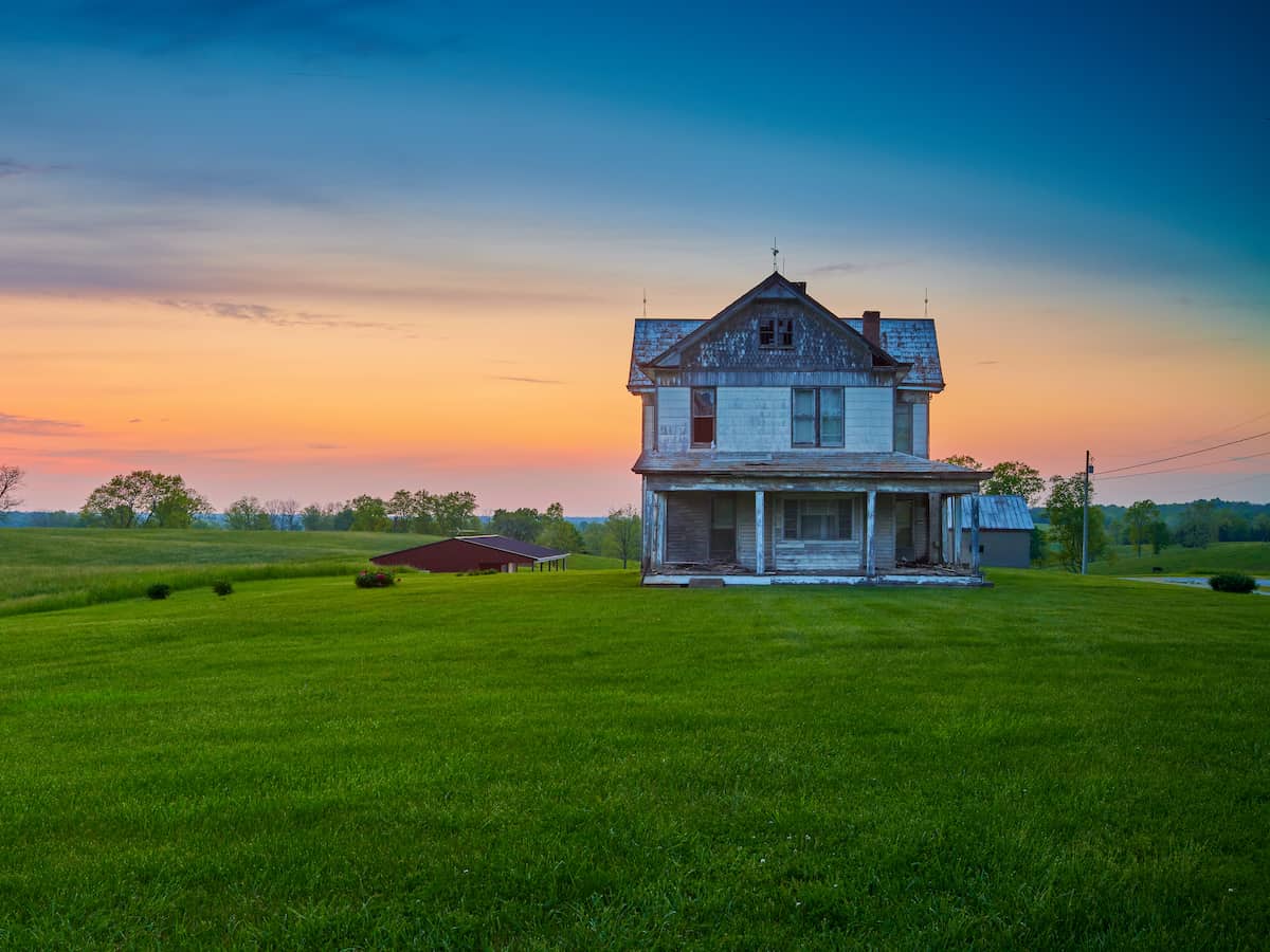 The Charm and History of an Old Farmhouse - 4