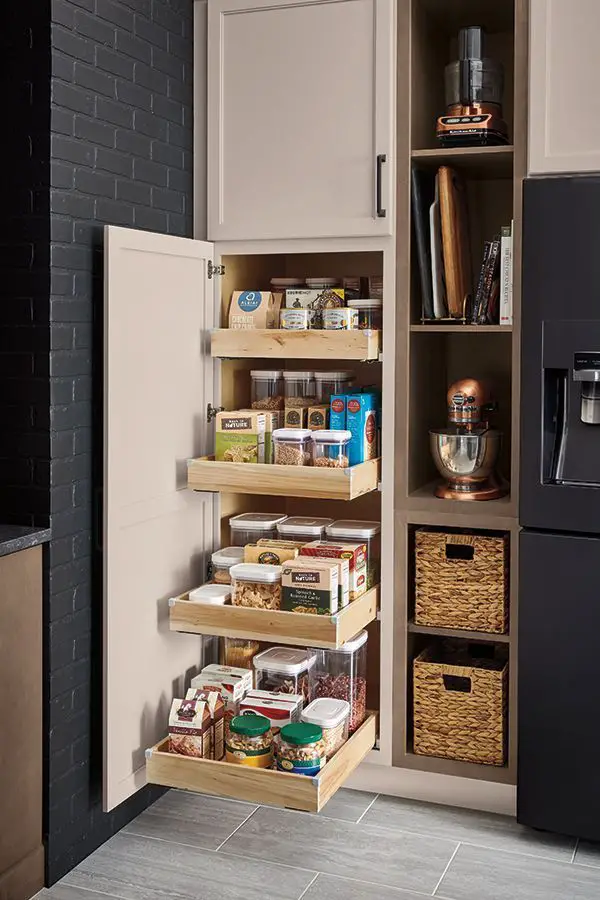 Small Pantry Organization Ideas: Maximize Space with Style and Functionality - 8