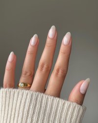 Milky White Nails: The Ultimate Trend for a Chic and Minimalist Look