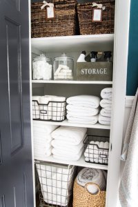 Effective Laundry Basket Storage Ideas That Maximize Space